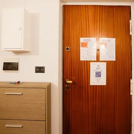 Riviera Di Chiaia 207 Neapol