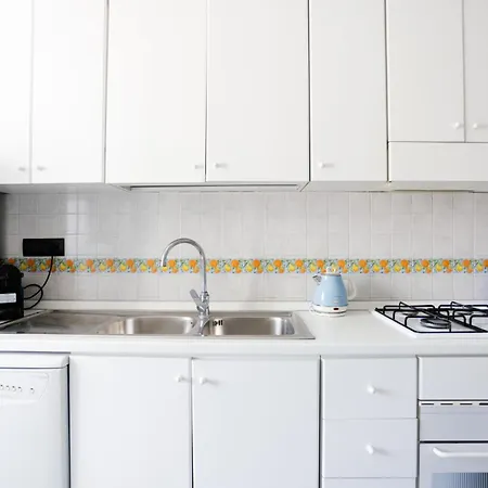 Riviera Di Chiaia 207