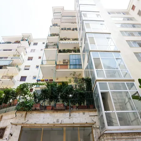 Apartmán Riviera Di Chiaia 207 *