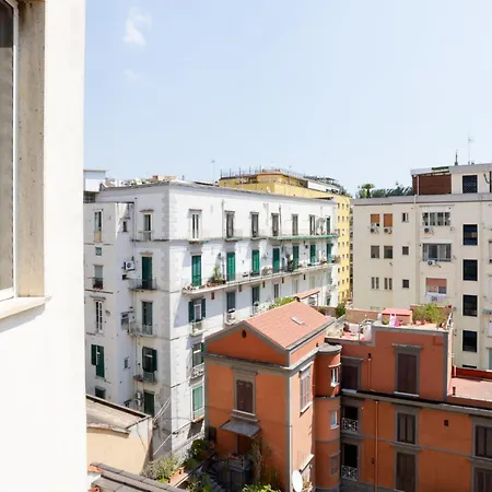 Riviera Di Chiaia 207